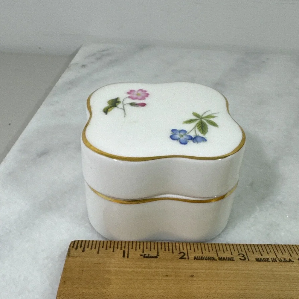 Vintage Lidded Trinket Box, by Royal Kent Made in Staffordshire, England